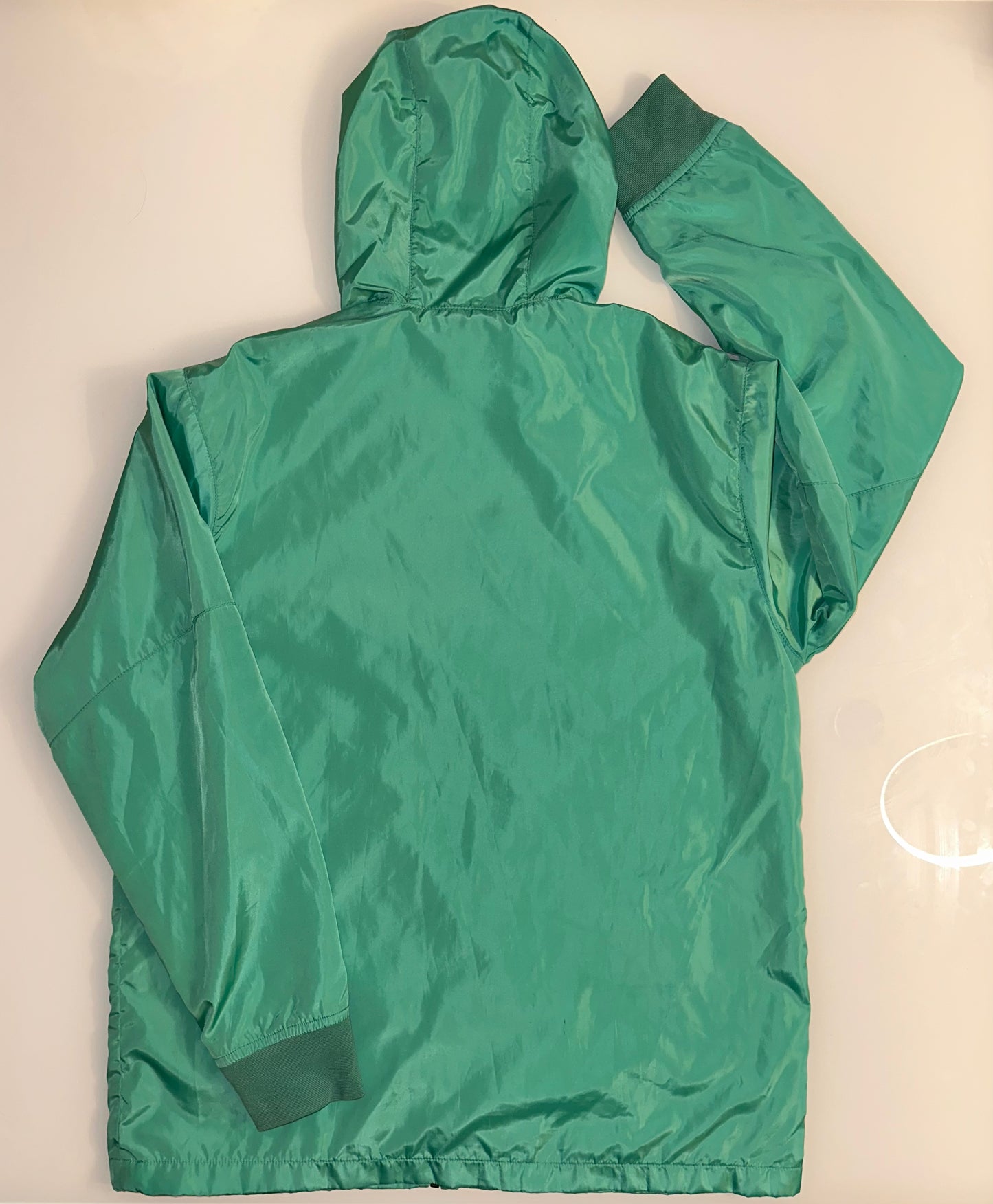 Emerald 2025 green windbreaker